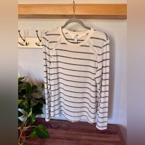 Market & Spruce striped lightweight knit long sleeve top